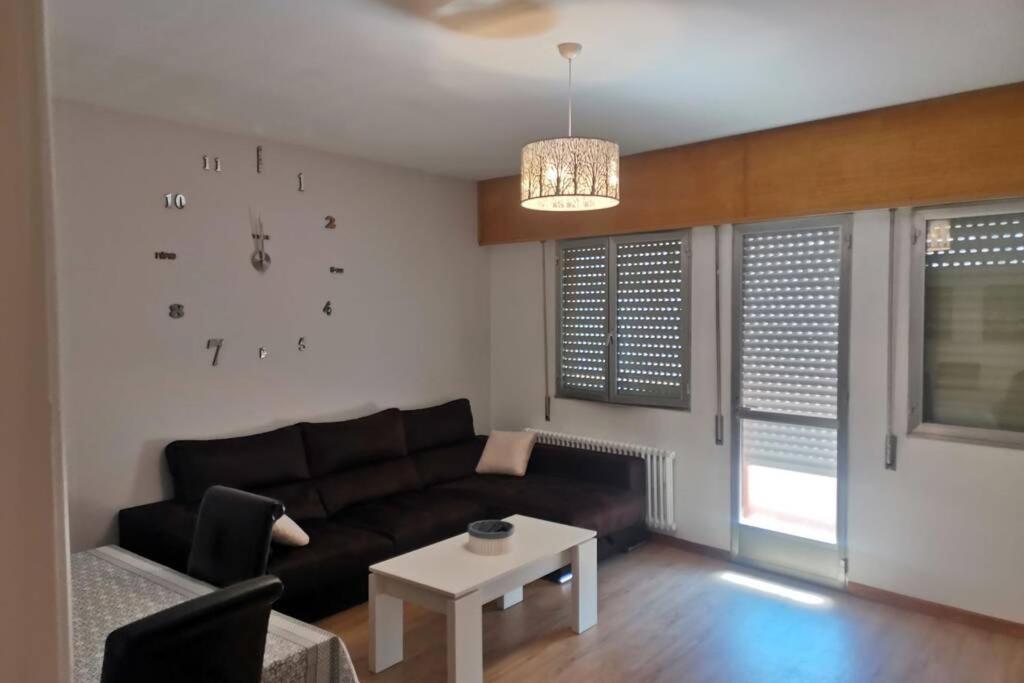 Apartamento Lalin Centro Ll Exteriör bild