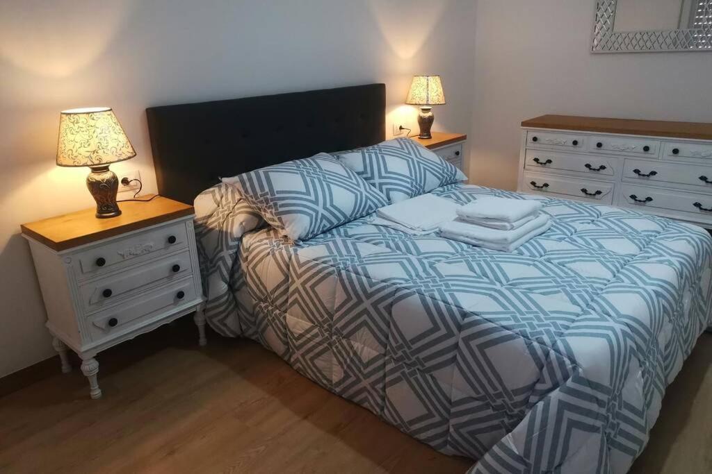 Apartamento Lalin Centro Ll Exteriör bild